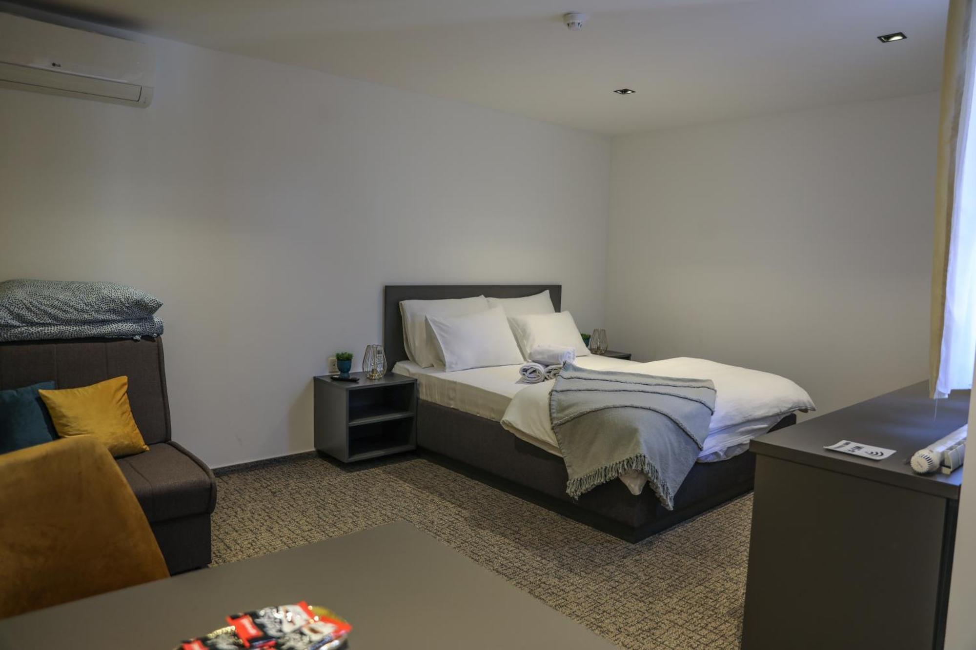 Studio Apartments Visit Point サラエヴォ エクステリア 写真
